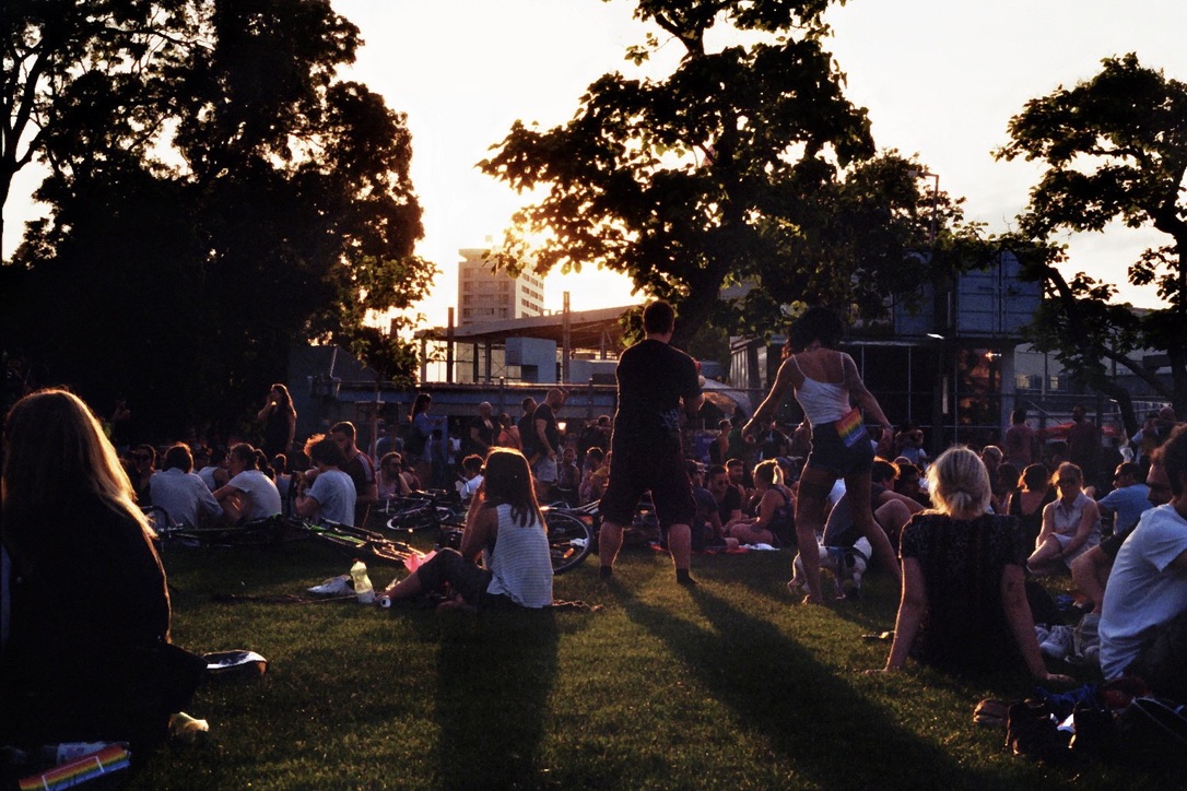 KODAK GOLD 200 — VIE / Donaukanal